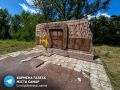 В Новомосковске Днепропетровской области неизвестные повредили мемориал, установленный в честь жертв Холокоста, и нанесли на него нацистскую символику