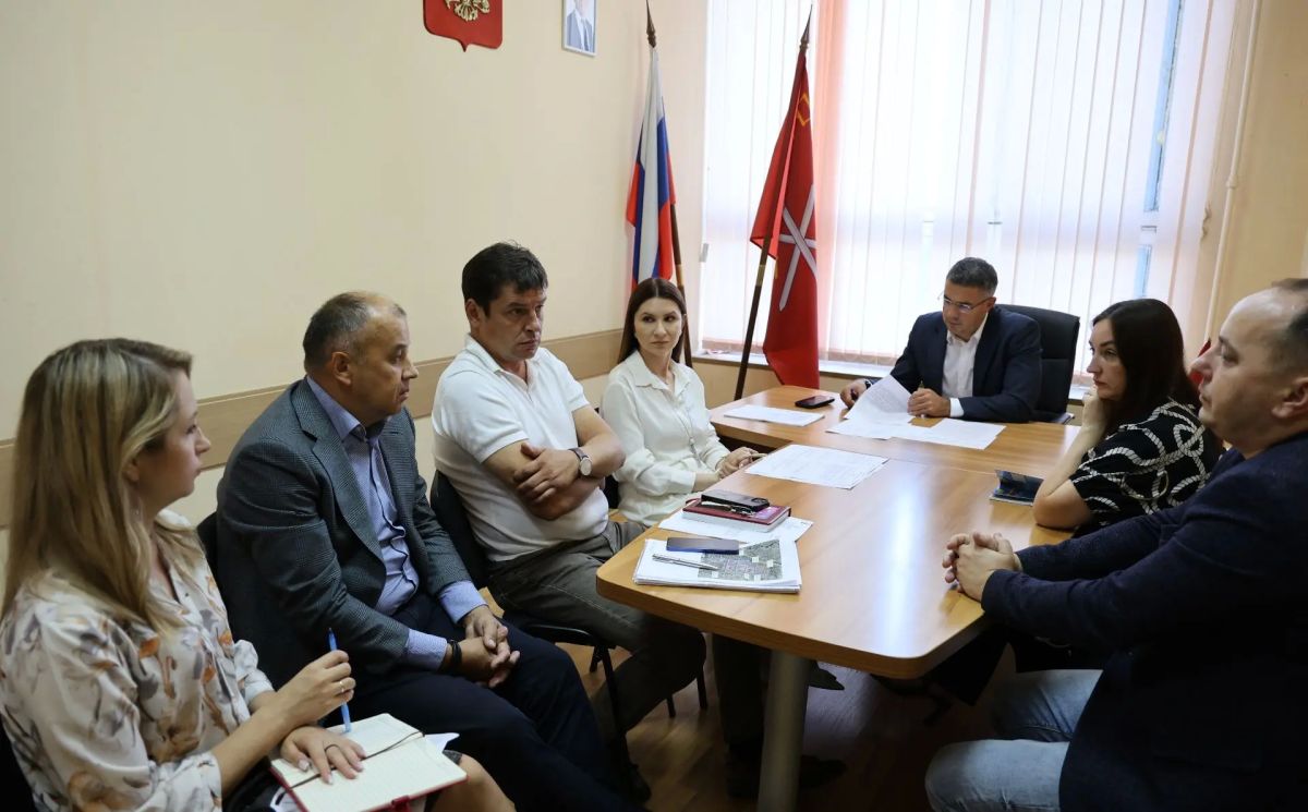 Глава города Тулы Алексей Эрк провел очередной прием граждан Глава города Тулы Алексей Эрк провел очередной прием граждан