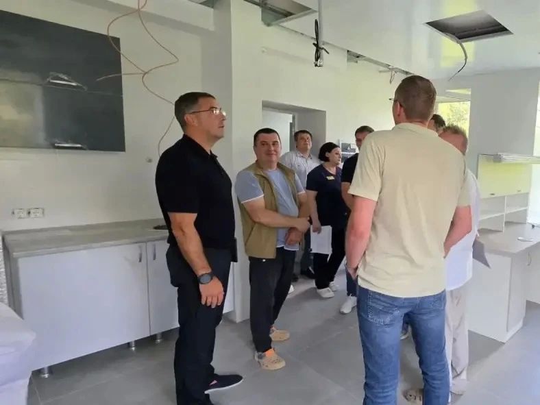 Дмитрий Миляев: В Ефремове капитально отремонтируют филиал областной стоматологической поликлиники Дмитрий Миляев: В Ефремове капитально отремонтируют филиал областной стоматологической поликлиники