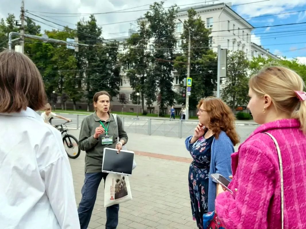 В Международный день змей в Тульском областном экзотариуме обсудили развитие экологического туризма в регионе В Международный день змей в Тульском областном экзотариуме обсудили развитие экологического туризма в регионе