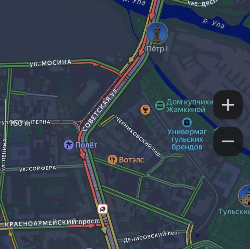 В пятницу все куда-то спешат — сначала на работу, потом домой В пятницу все куда-то спешат — сначала на работу, потом домой