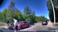 Зумер на электромотоцикле попал под колеса иномарки в Туле