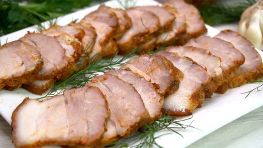Нежное мясо без забот: идеальная нарезка для завтрака
