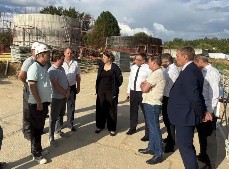 В трех городах Тульской области строят новые очистные сооружения В трех городах Тульской области строят новые очистные сооружения