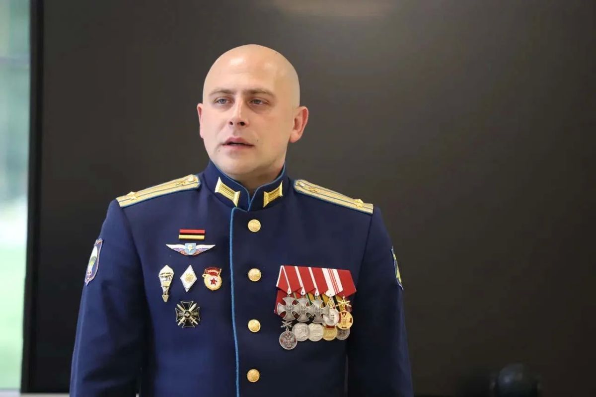 Суворовскую районную больницу посетил ветеран СВО Юрий Бровко Суворовскую районную больницу посетил ветеран СВО Юрий Бровко