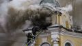 В центре Тулы у здания сгоревшего госпиталя обустроили пешеходный настил