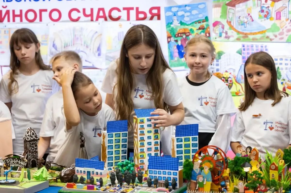 Дмитрий Миляев: Строители создают историю Тульского края Дмитрий Миляев: Строители создают историю Тульского края