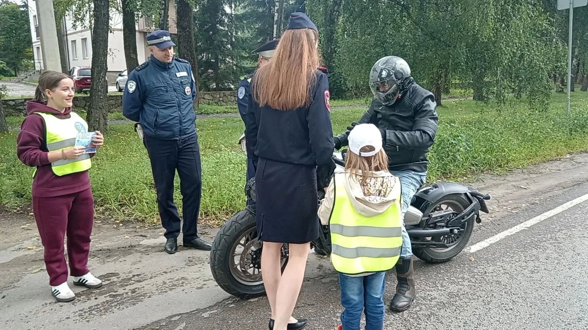Акция «Письмо водителю» от воспитанниками детского сада МБОУ «ЦО №49» города Тулы Акция «Письмо водителю» от воспитанниками детского сада МБОУ «ЦО №49» города Тулы
