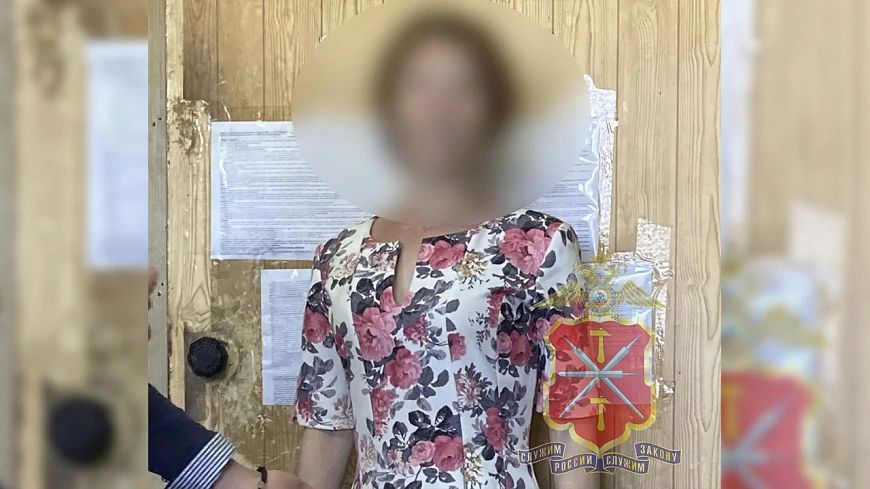 В Щекине пьяная женщина вонзила нож в грудь знакомого В Щекине пьяная женщина вонзила нож в грудь знакомого