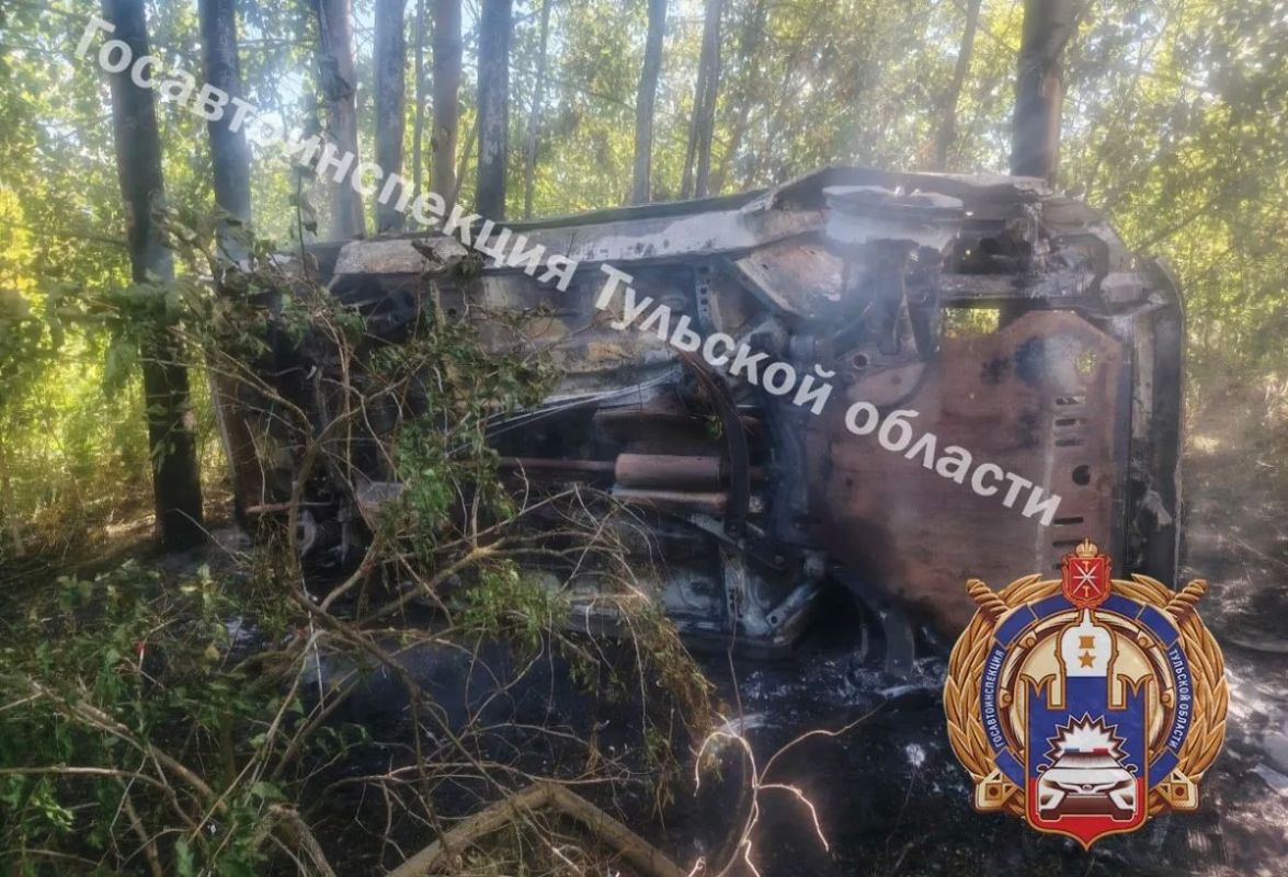 В Узловском районе автоледи перевернулась на иномарке
