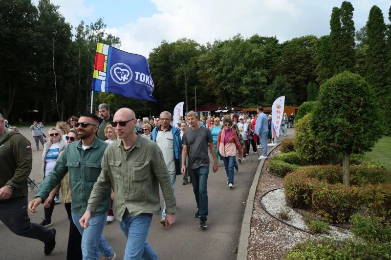 В Туле сотрудники полиции и общественники приняли участие в акции «10 000 шагов с кардиологом» В Туле сотрудники полиции и общественники приняли участие в акции «10 000 шагов с кардиологом»