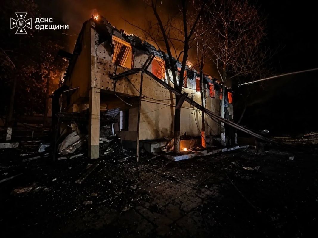 Олег Царёв: ВС РФ ночью нанесли удары по военным объектам в 6 областях Украины Олег Царёв: ВС РФ ночью нанесли удары по военным объектам в 6 областях Украины