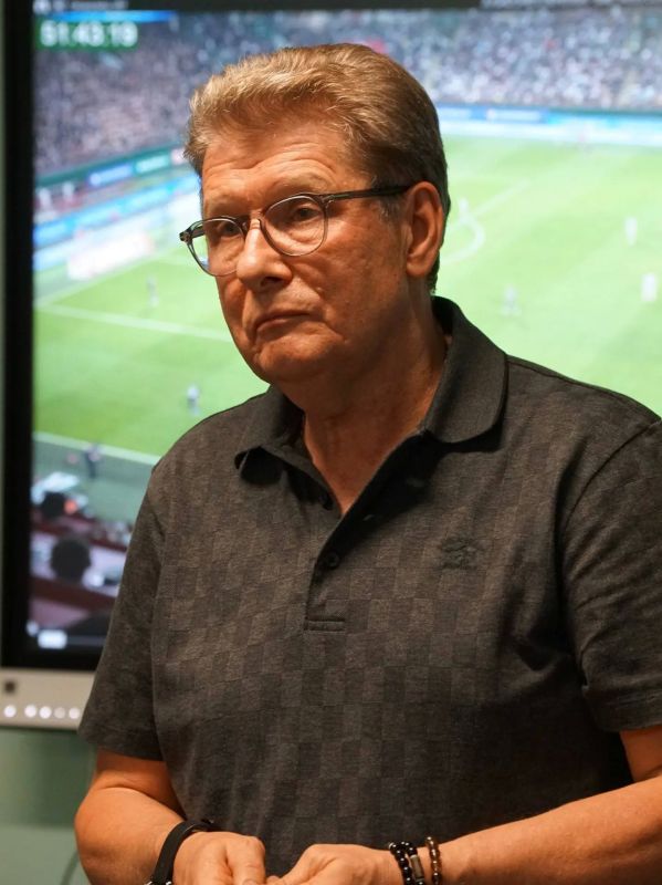 Андрей Рудаков назначен на пост спортивного директора футбольного клуба "Ростов", сообщает пресс-служба клуба