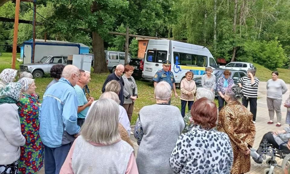 В «Комплексном центре социального обслуживания» прошла учебно-тренировочная эвакуация В «Комплексном центре социального обслуживания» прошла учебно-тренировочная эвакуация