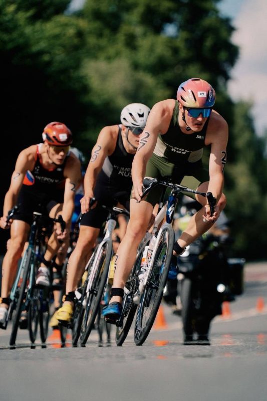 Михаил Дегтярёв: Исполком World Triathlon принял решение о полноценном допуске сборной России по триатлону: наши атлеты смогут выступать в национальной форме, под флагом России, а в случае победы будет звучать российский гимн Михаил Дегтярёв: Исполком World Triathlon принял решение о полноценном допуске сборной России по триатлону: наши атлеты смогут выступать в национальной форме, под флагом России, а в случае победы будет звучать российский гимн