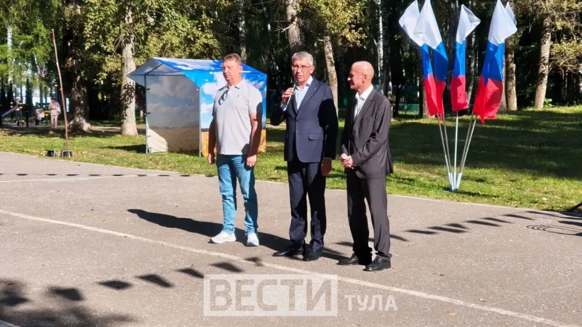 Дмитрий Миляев в свой день рождения приехал в родной Киреевск Дмитрий Миляев в свой день рождения приехал в родной Киреевск