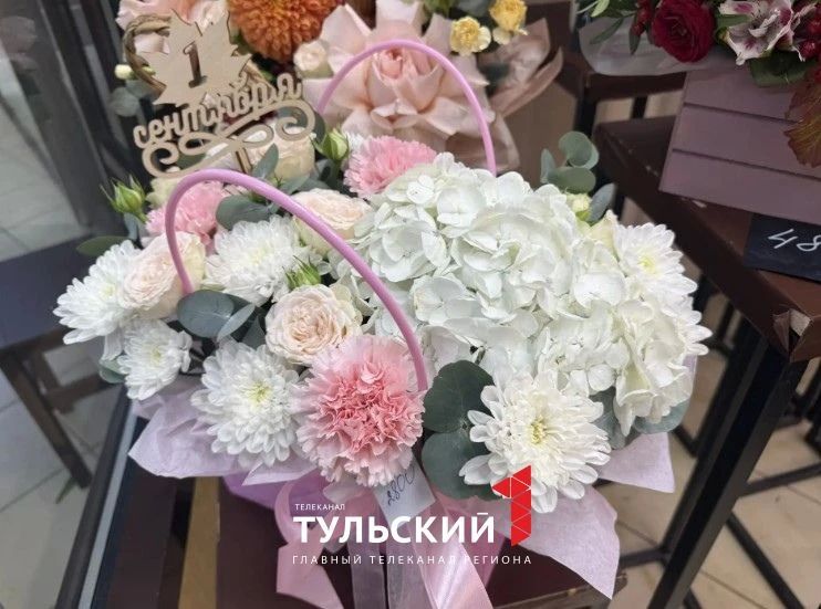 Флористы из Тулы назвали трендовые композиции на 1 сентября Флористы из Тулы назвали трендовые композиции на 1 сентября