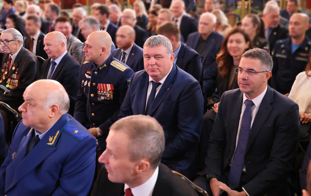 В музее оружия прошло торжественное собрание в честь Дня оружейника В музее оружия прошло торжественное собрание в честь Дня оружейника