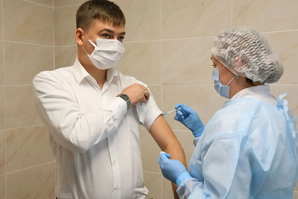 В Тульской области прививку от гриппа сделали почти 30 тысяч человек
