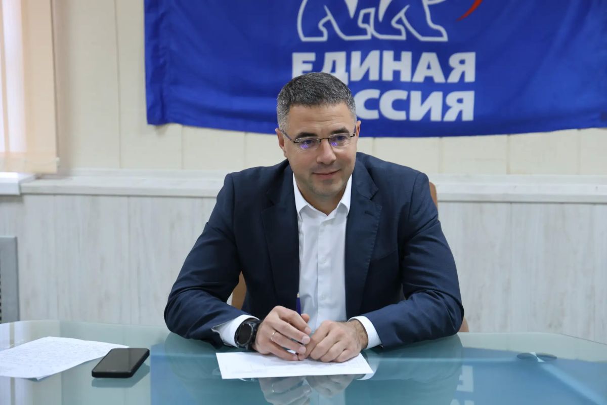 Алексей Эрк провел прием граждан Алексей Эрк провел прием граждан