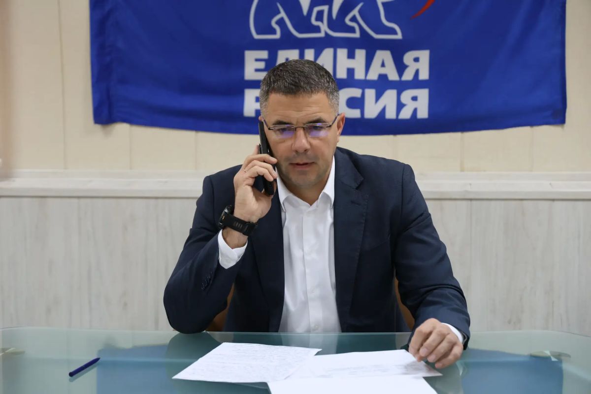 Алексей Эрк провел прием граждан Алексей Эрк провел прием граждан