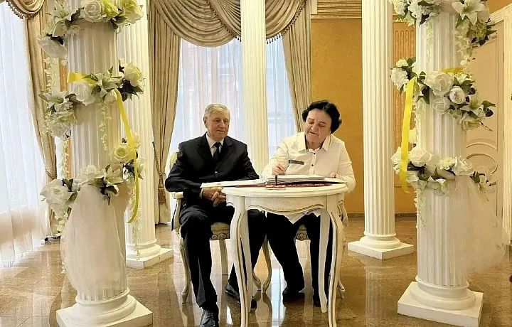 Пять семейных пар Тульской области отметили золотую свадьбу