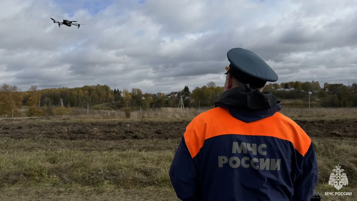 Профилактика прежде всего: сотрудники МЧС России проверяют готовность населенных пунктов к пожароопасному сезону Профилактика прежде всего: сотрудники МЧС России проверяют готовность населенных пунктов к пожароопасному сезону
