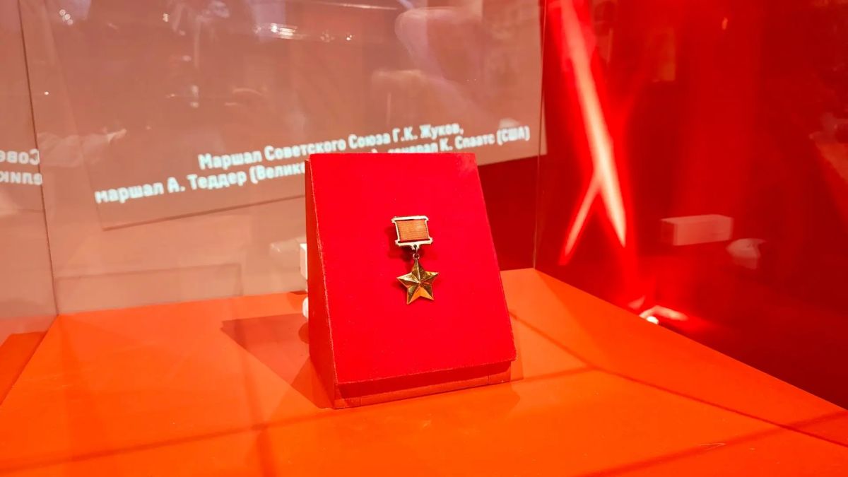 В эти минуты: губернатор Дмитрий Миляев принимает участие в церемонии открытия выставки «Тула 85/50: хроники подвига В эти минуты: губернатор Дмитрий Миляев принимает участие в церемонии открытия выставки «Тула 85/50: хроники подвига