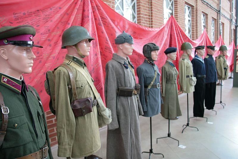 В Тульском кремле прошло открытие военно-исторического фестиваля «От Тулы до Берлина» В Тульском кремле прошло открытие военно-исторического фестиваля «От Тулы до Берлина»