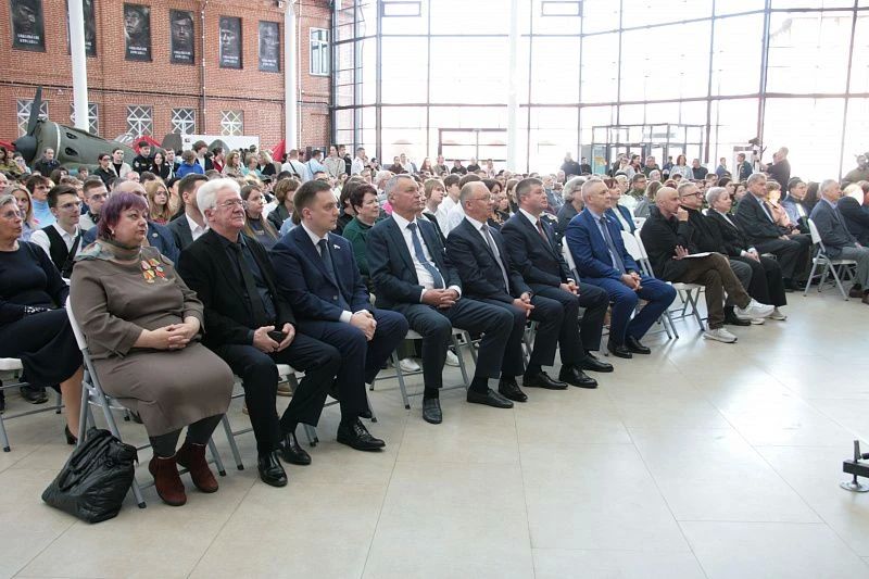 В Тульском кремле прошло открытие военно-исторического фестиваля «От Тулы до Берлина» В Тульском кремле прошло открытие военно-исторического фестиваля «От Тулы до Берлина»
