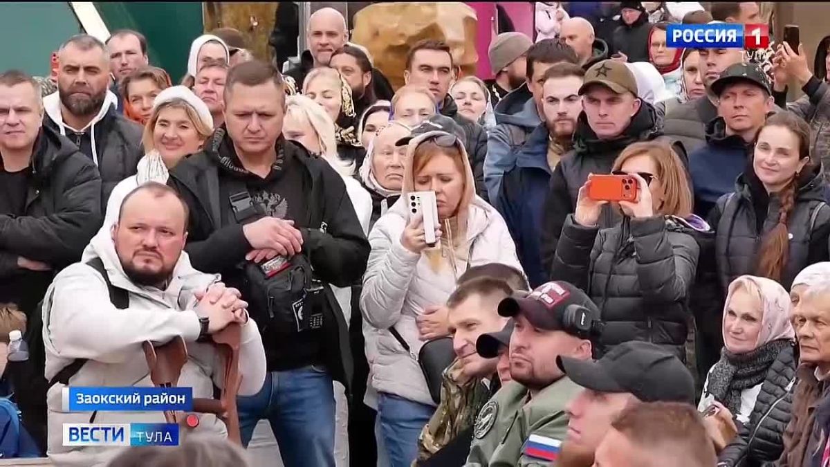 В деревне Фёдора Конюхова освятили памятный камень храма великомученика Пантелеимона