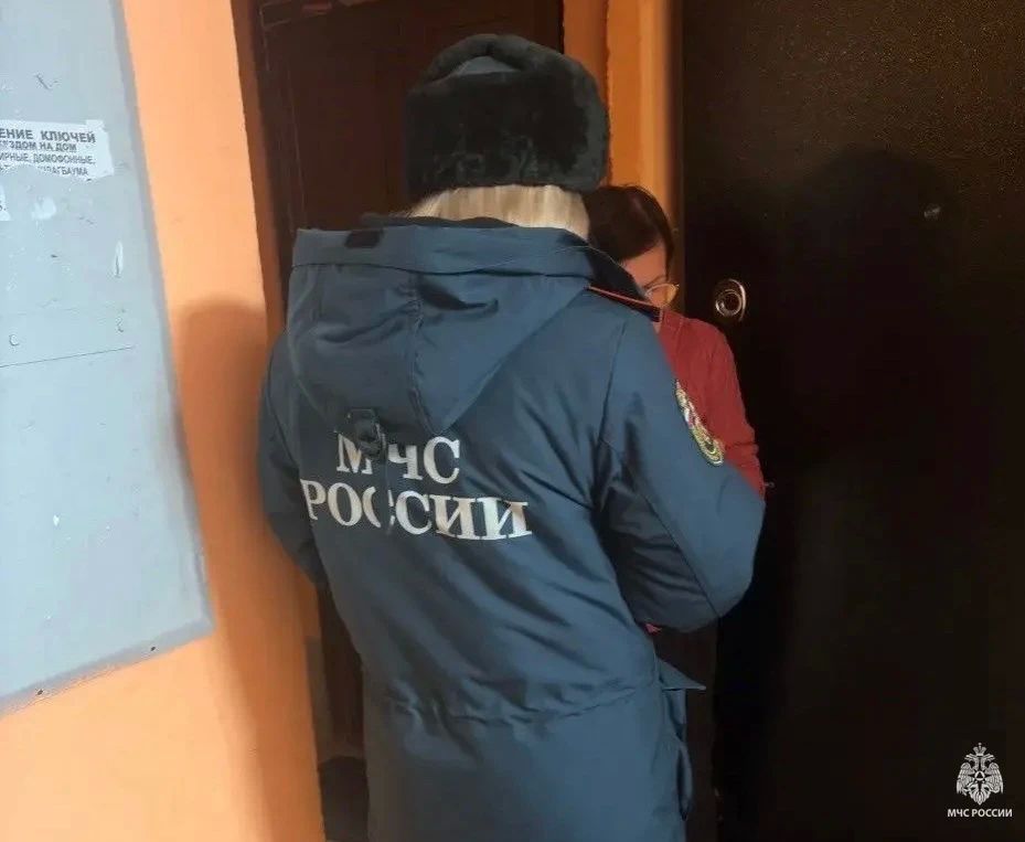 Захламление подъезда — это не безопасно! Захламление подъезда — это не безопасно!