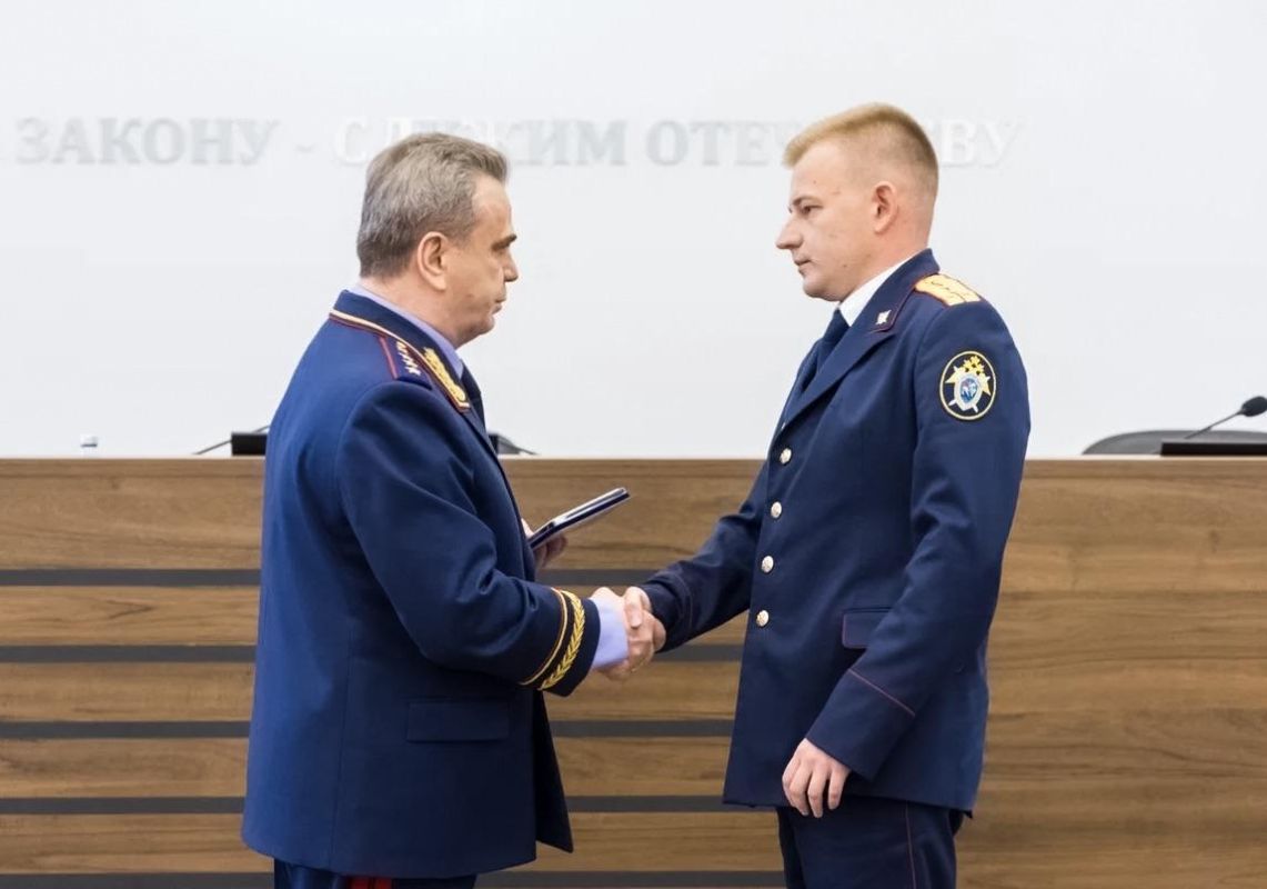 Заместитель Председателя Следственного комитета Российской Федерации наградил отличившихся сотрудников следственного управления по Тульской области Заместитель Председателя Следственного комитета Российской Федерации наградил отличившихся сотрудников следственного управления по Тульской области