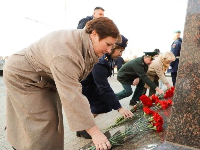 Илья Беспалов: Почтили память тульских железнодорожников и всех туляков – защитников города-героя Илья Беспалов: Почтили память тульских железнодорожников и всех туляков – защитников города-героя